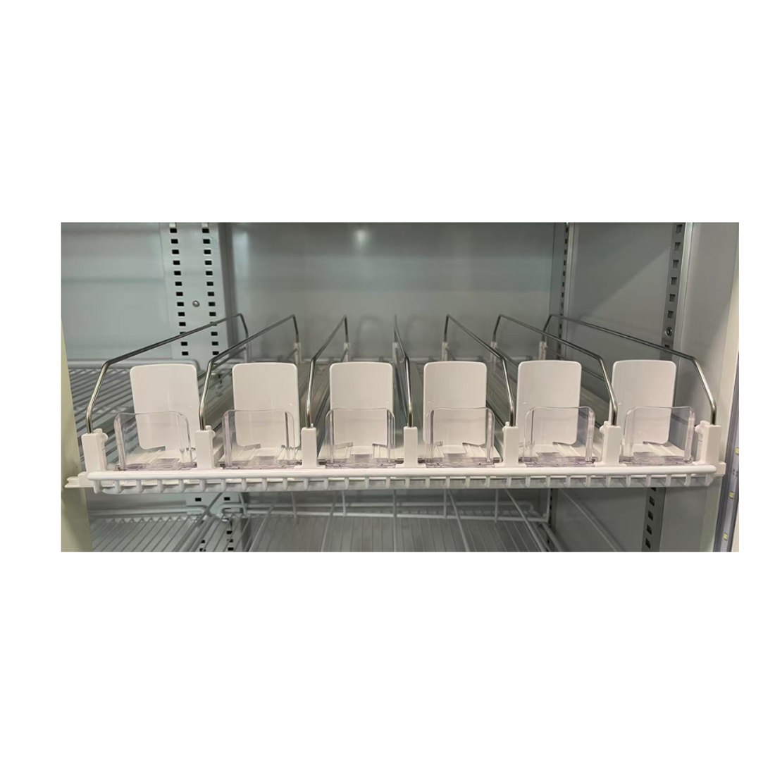 Borrelli Upright Display Fridge Drink Pusher - UD-688S