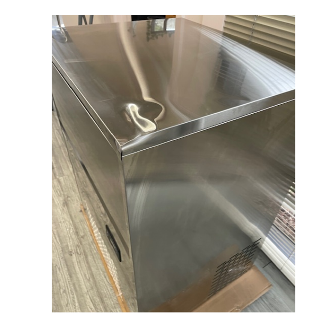 Commercial Ice Machine 120kg/24hr -Clearance