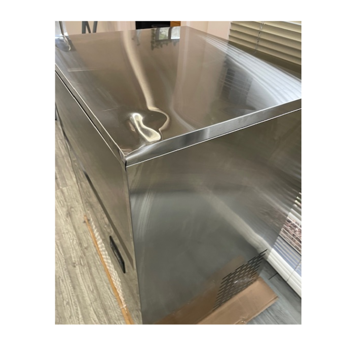 Commercial Ice Machine 120kg/24hr -Clearance