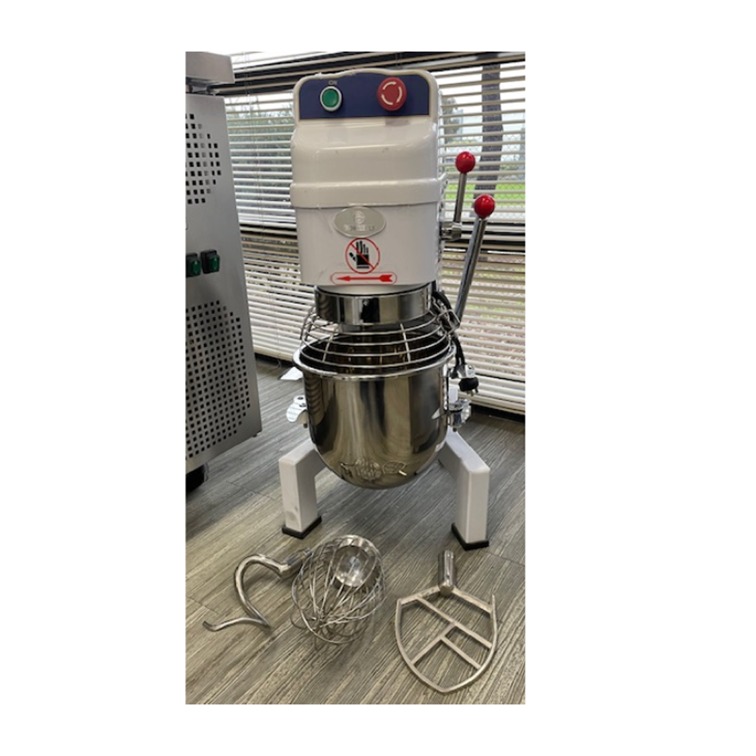 Borrelli 10L 3 Speed Planetary Mixer -floor Stock